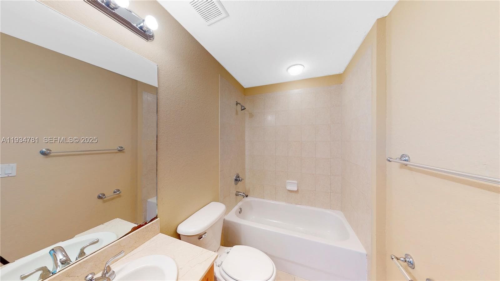 CORONADO AT DORAL I CONDO · #102-1 in Doral - Photo 13