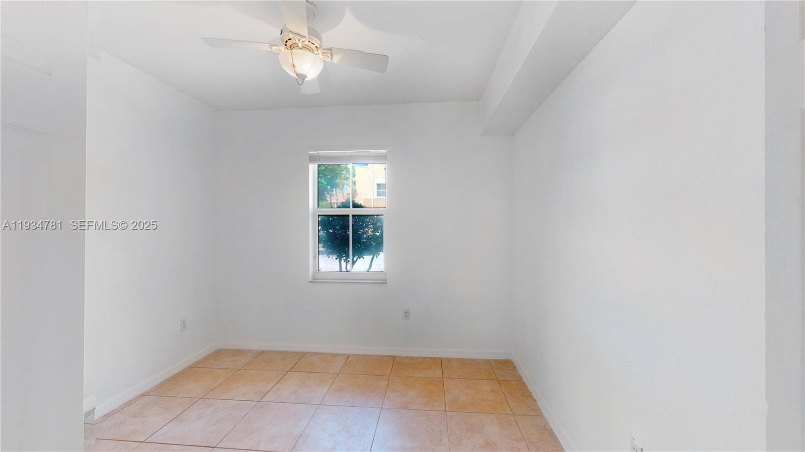 CORONADO AT DORAL I CONDO · #102-1 in Doral - Photo 9