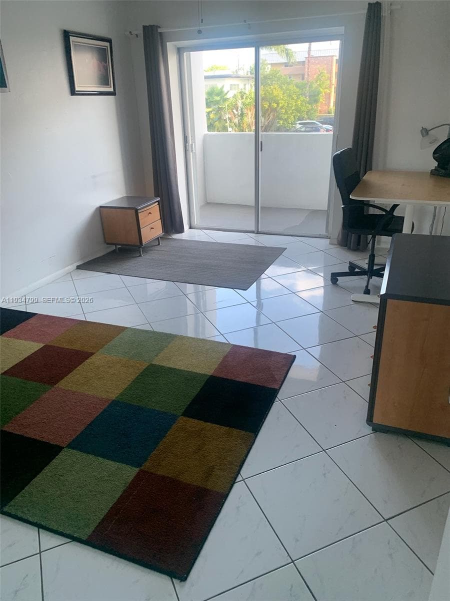 DOLPHIN CONDO · #203 in North Miami Beach - Photo 8