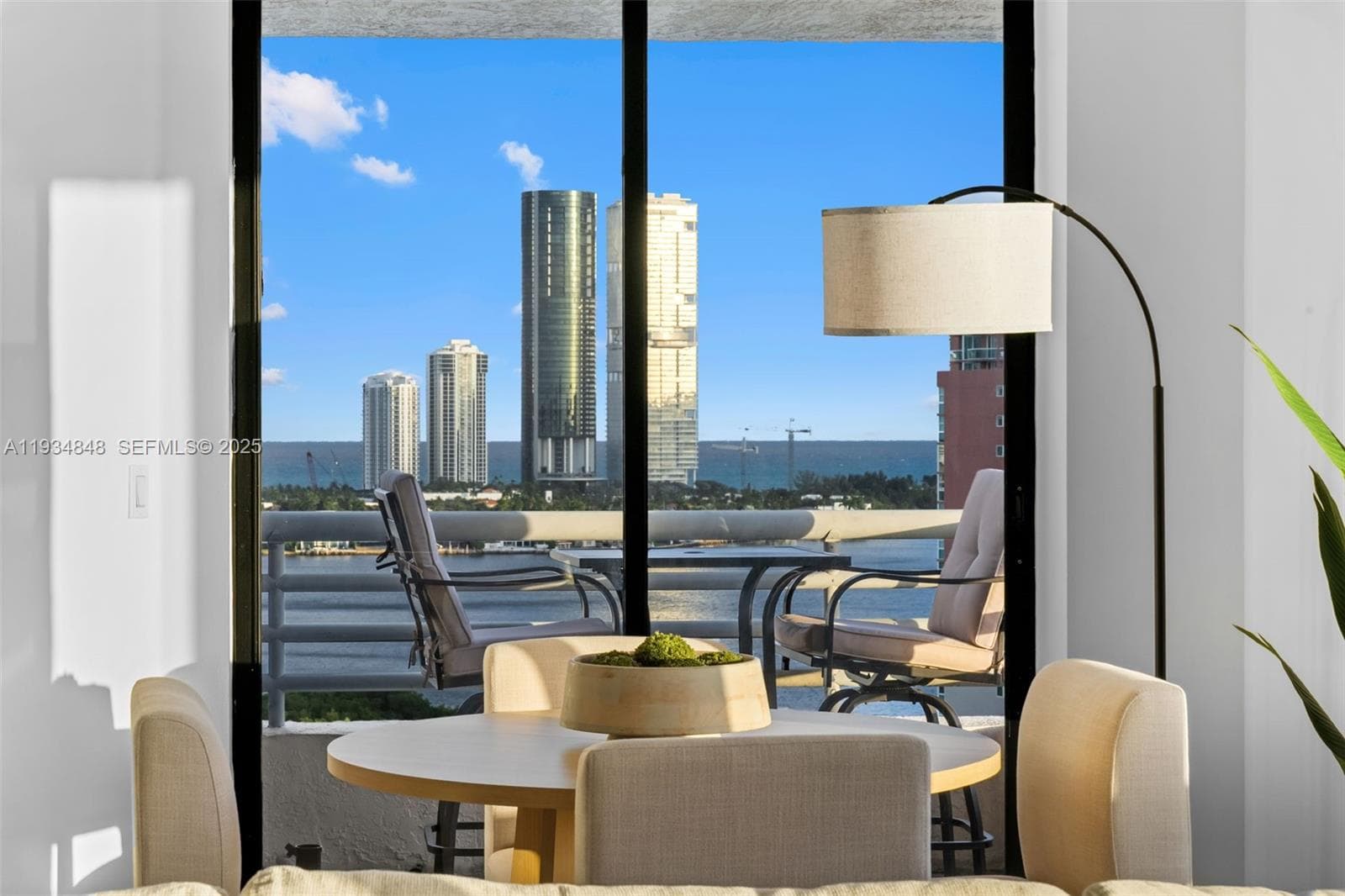 PARC CENTRAL AVENTURA SOU · #1813 in Aventura - Photo 13