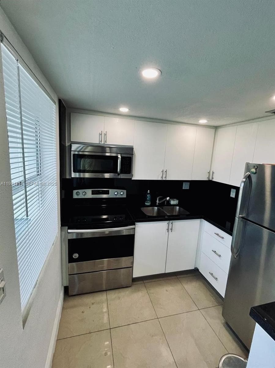 BAHIA VISTA CONDO · #608 in Miami - Photo 2
