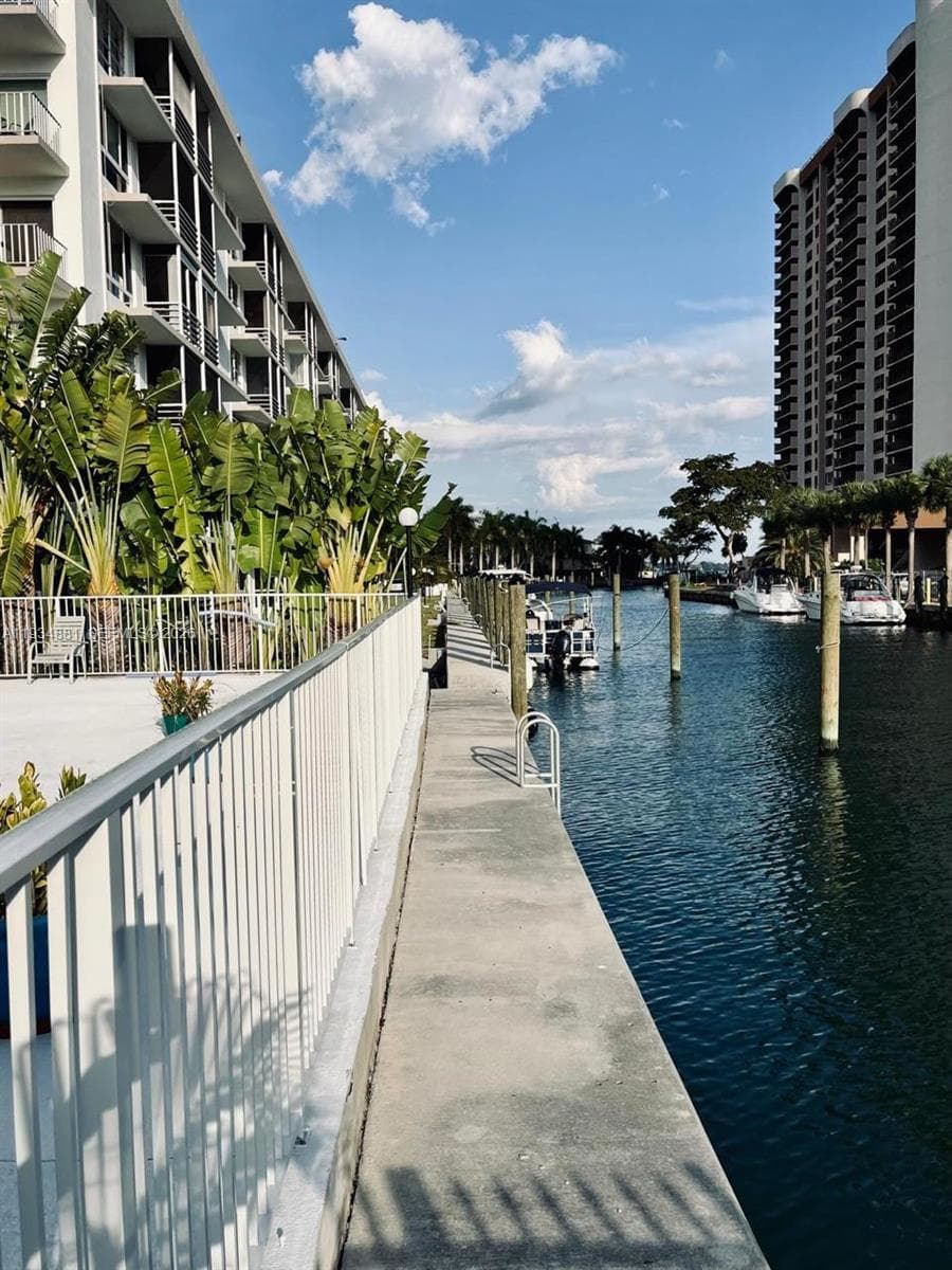 BAHIA VISTA CONDO · #608 in Miami - Photo 12