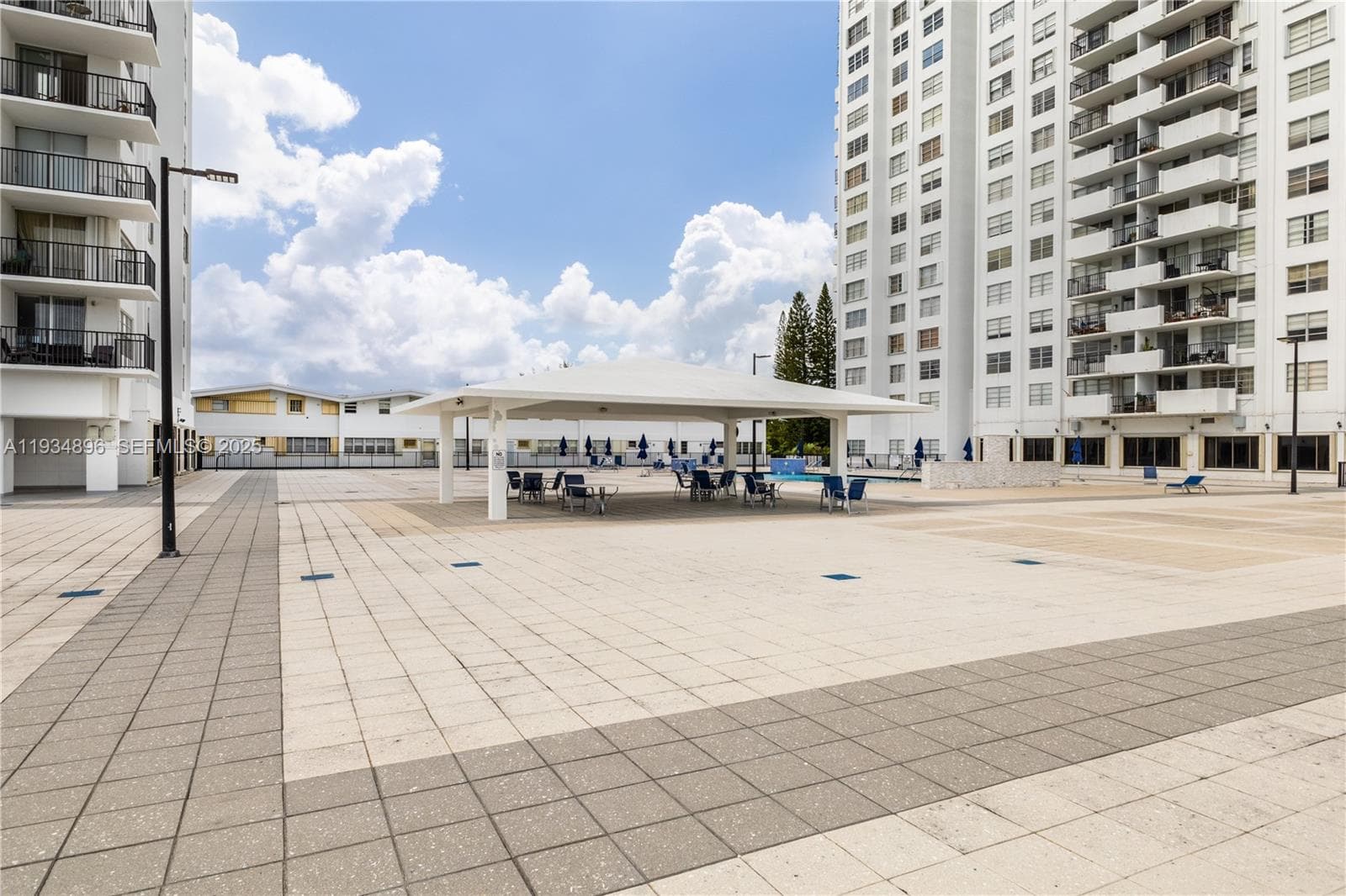 Commodore Plaza · #2710 in Aventura - Photo 39