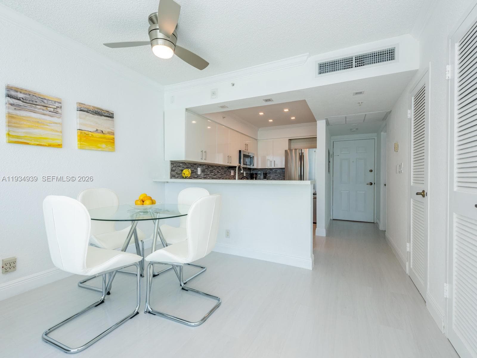 WAVE CONDO · #1012(available Now) in Hollywood - Photo 13