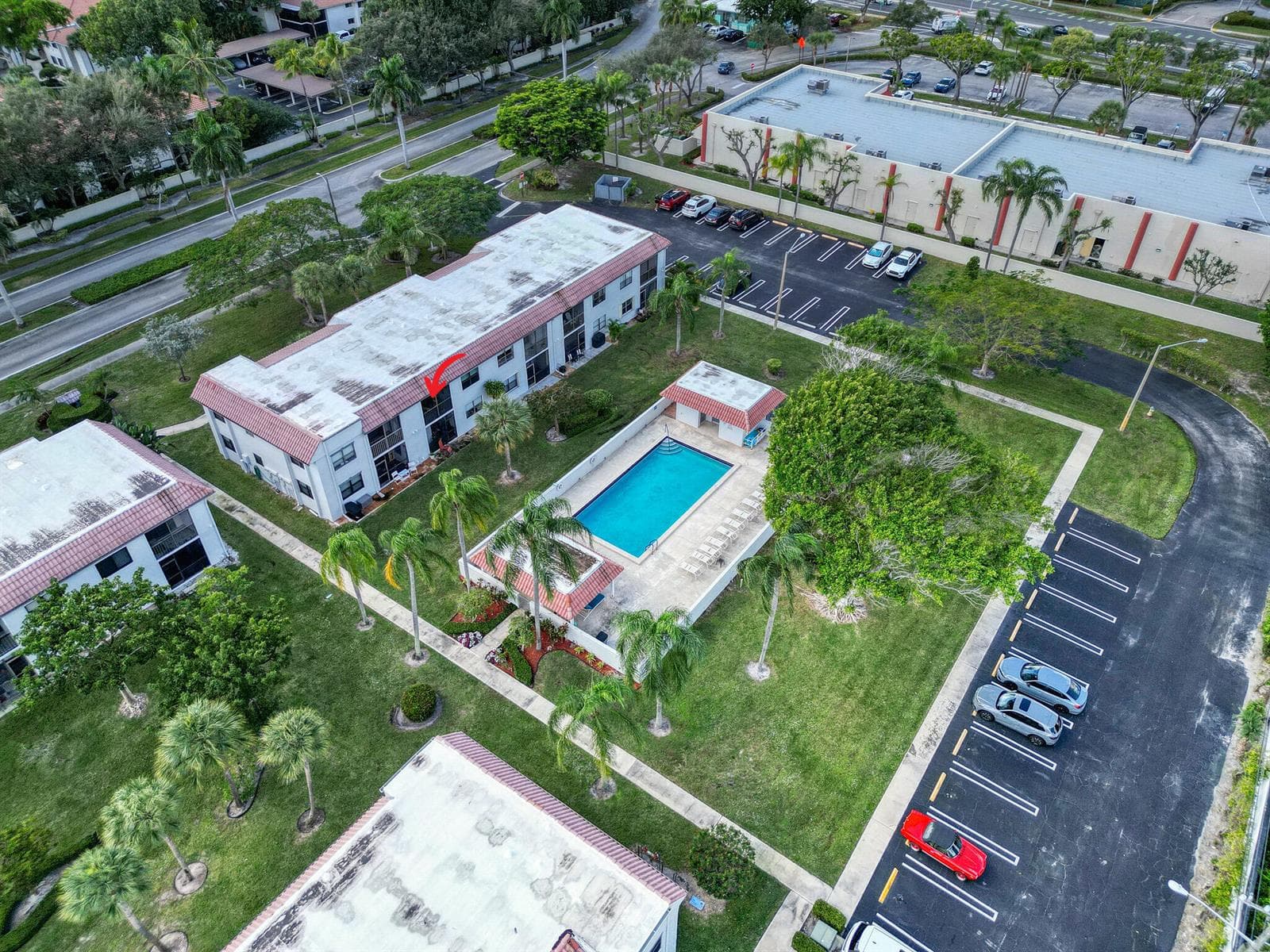 12 Balcony (4)