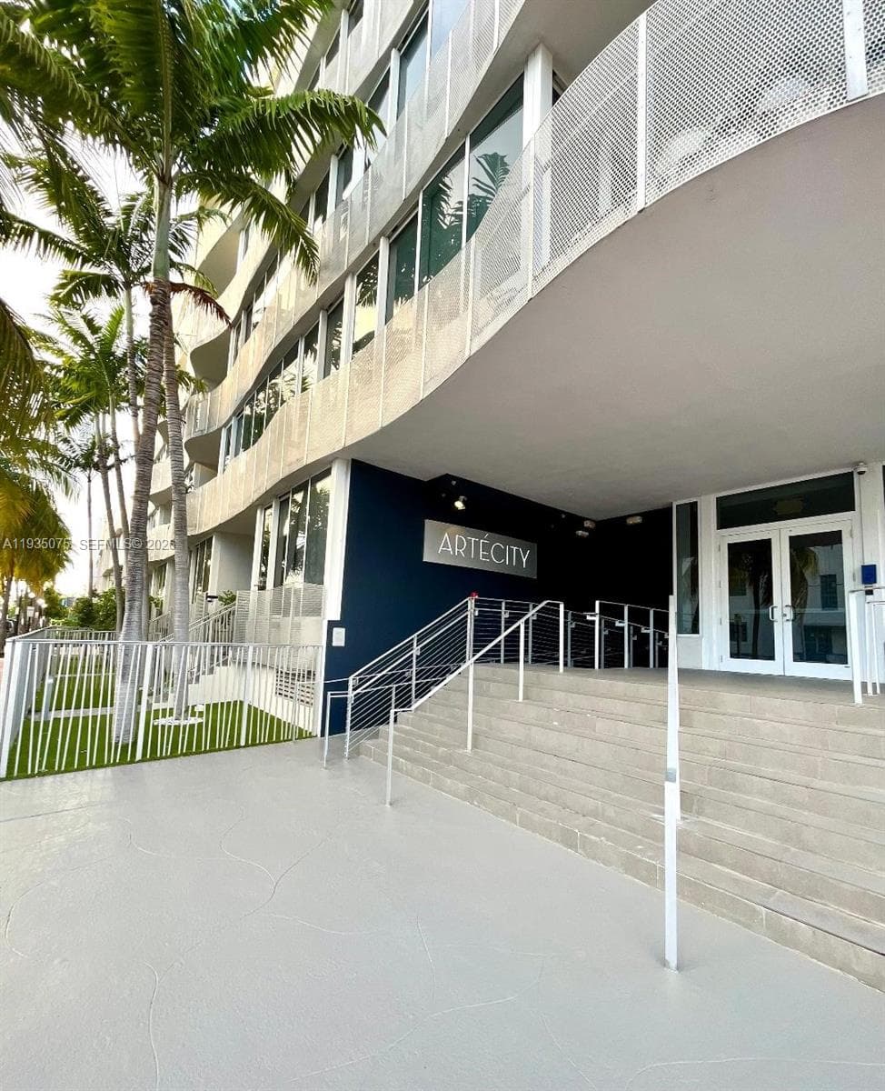 ARTEPARK SOUTH CONDO · #104 in Miami Beach - Photo 2