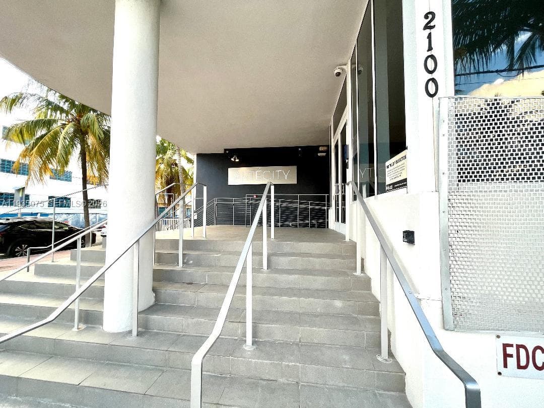 ARTEPARK SOUTH CONDO · #104 in Miami Beach - Photo 3