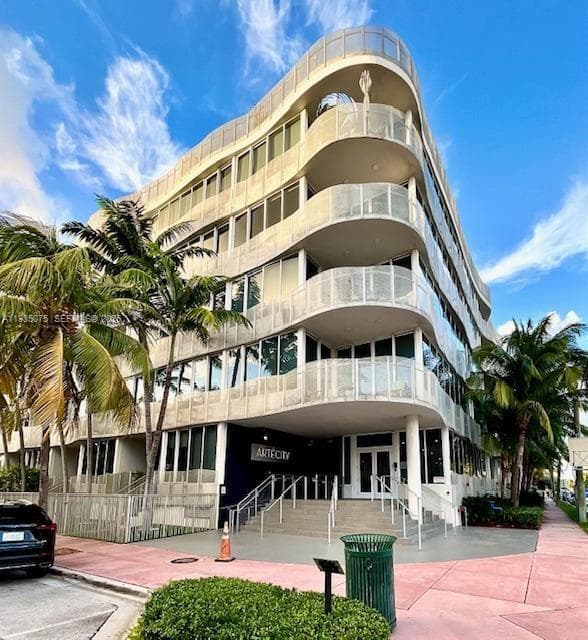 ARTEPARK SOUTH CONDO · #104 in Miami Beach - Photo 1
