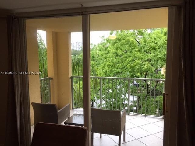 THE YACHT CLUB AT AVENTUR · #8405 in Aventura - Photo 42