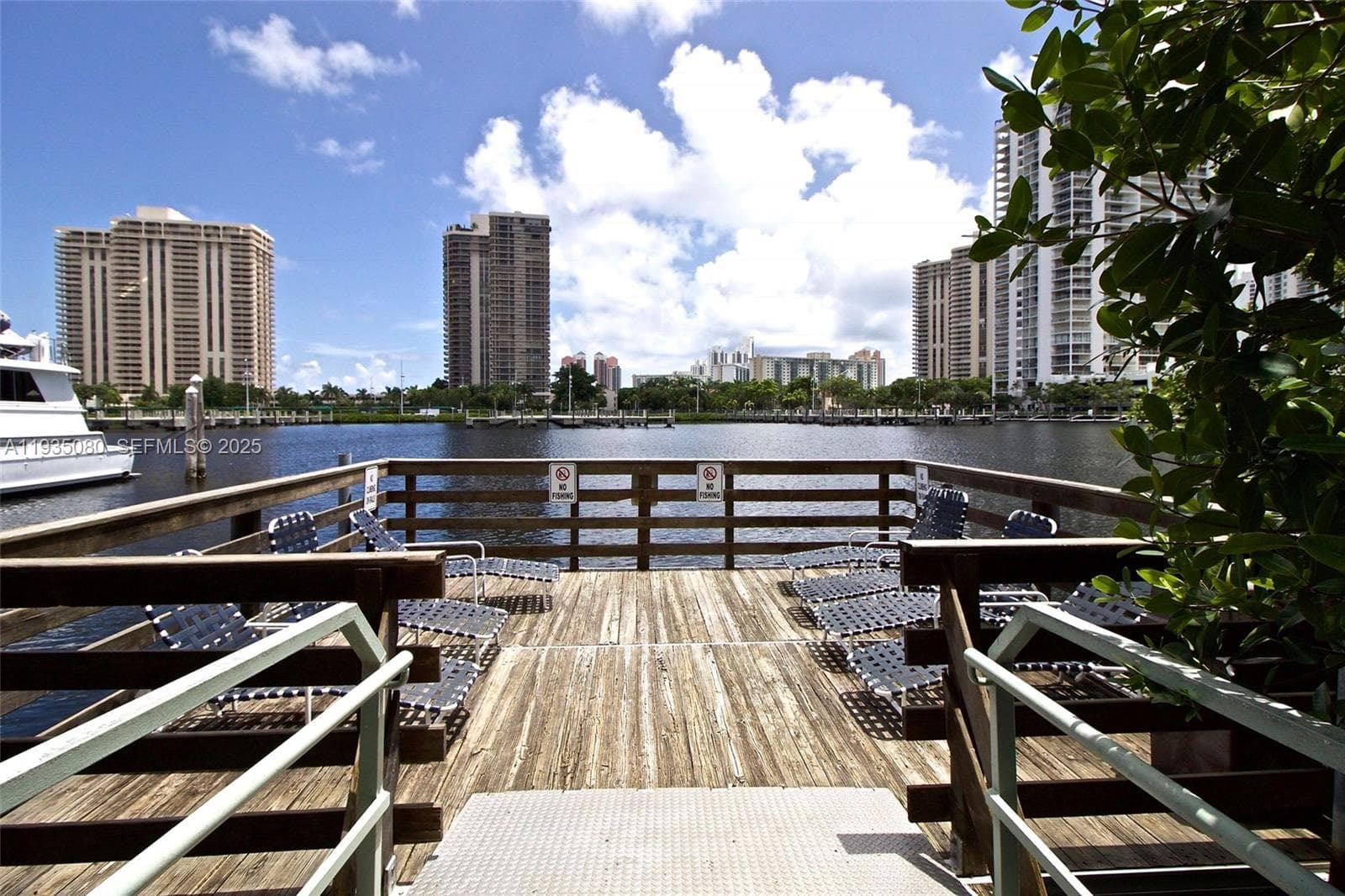 THE YACHT CLUB AT AVENTUR · #8405 in Aventura - Photo 24