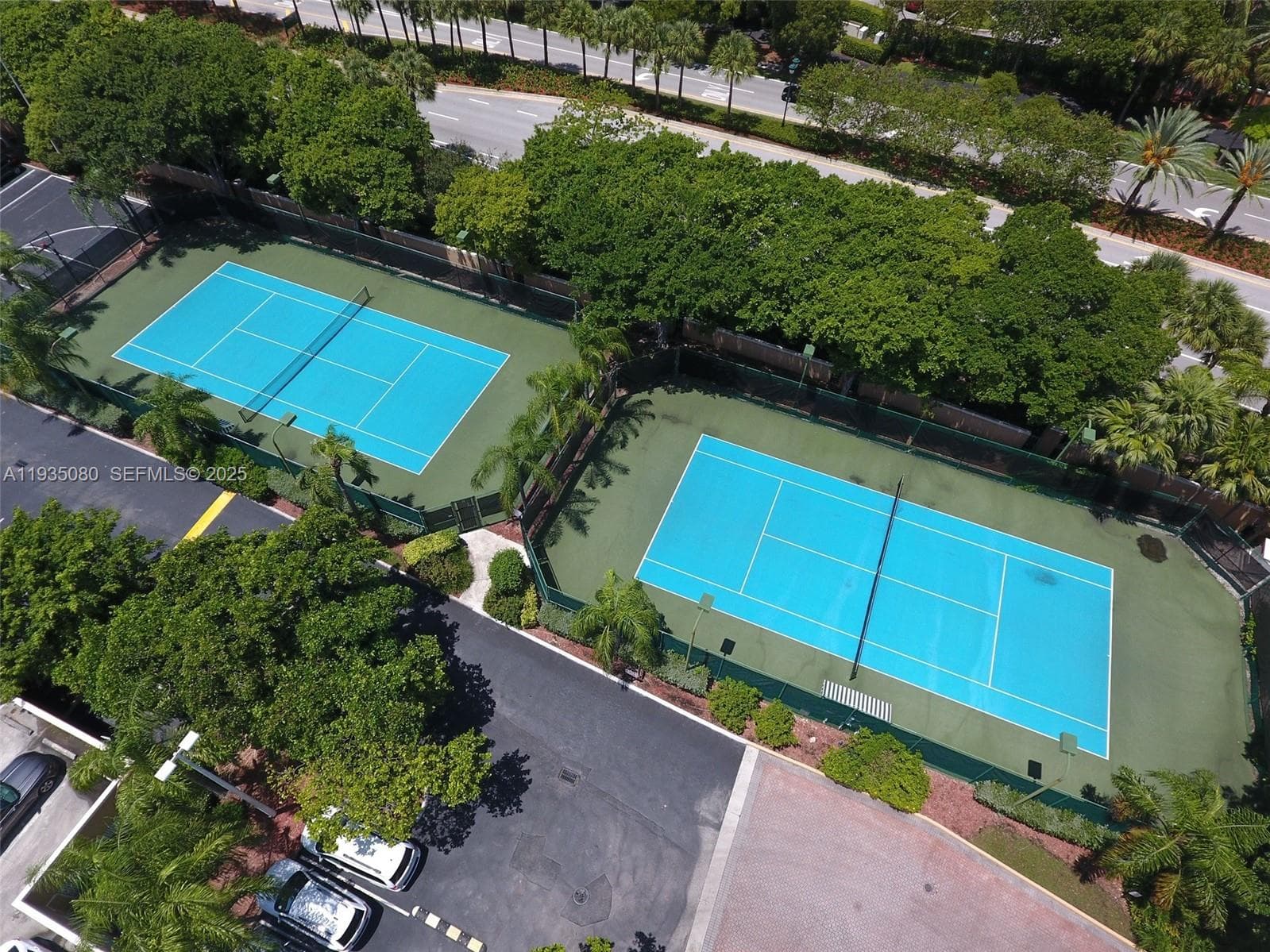 THE YACHT CLUB AT AVENTUR · #8405 in Aventura - Photo 33