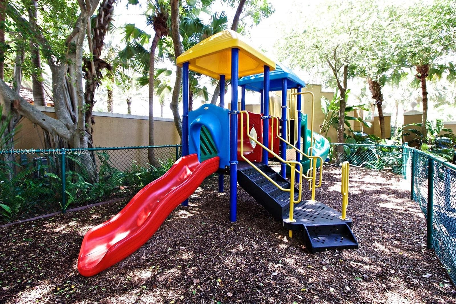 THE YACHT CLUB AT AVENTUR · #8405 in Aventura - Photo 29
