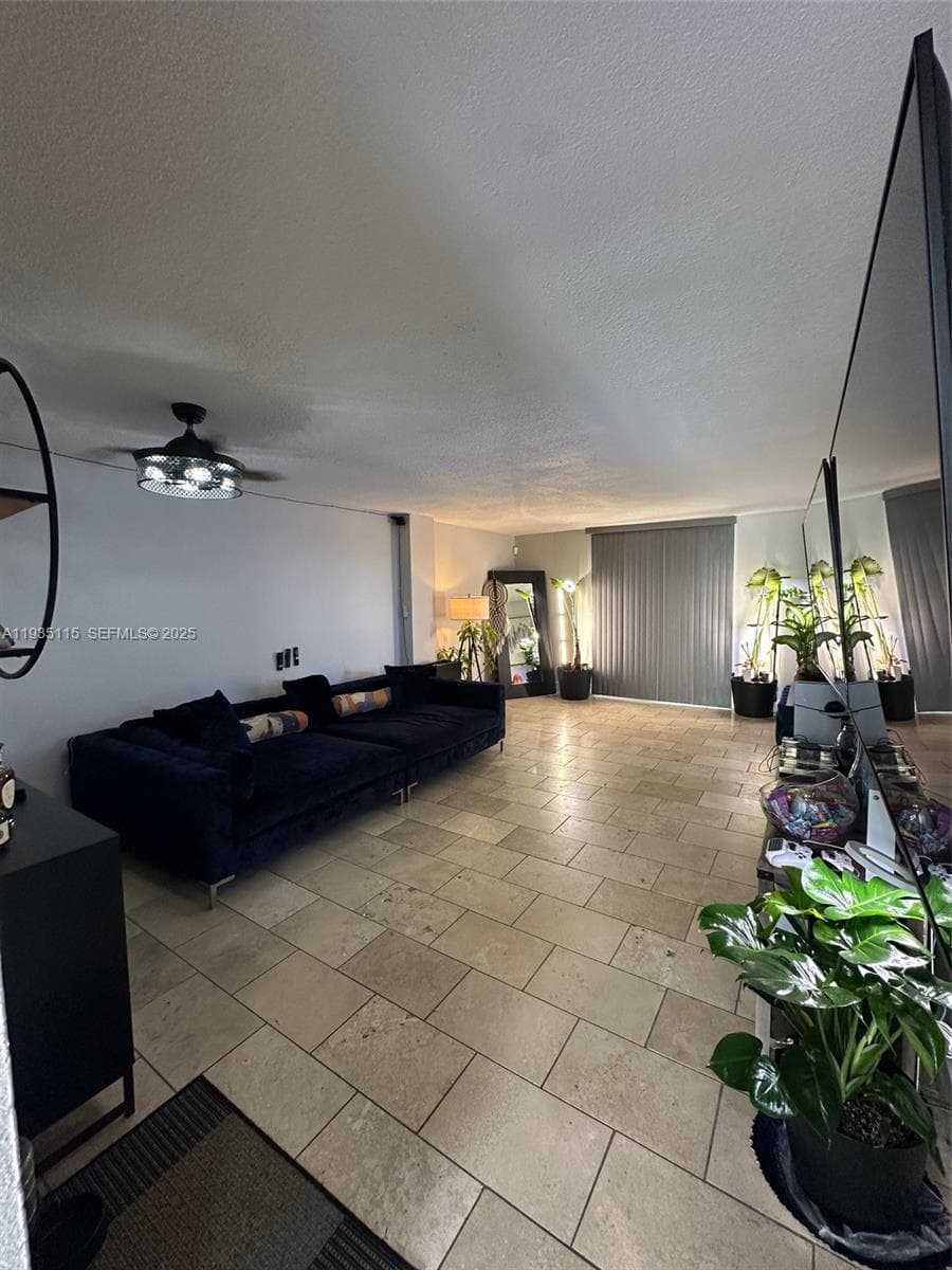 Island Shores · #409 in North Miami Beach - Photo 10