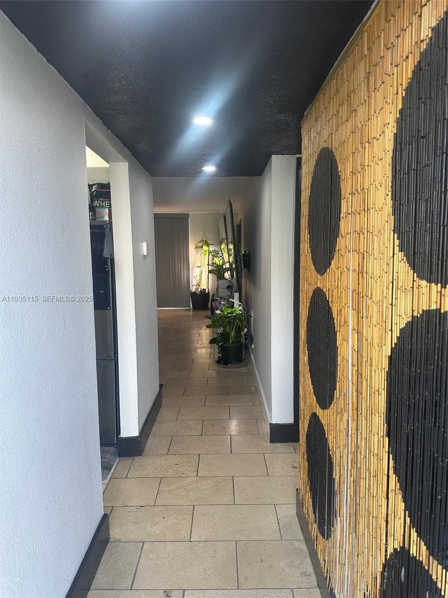 Island Shores · #409 in North Miami Beach - Photo 11