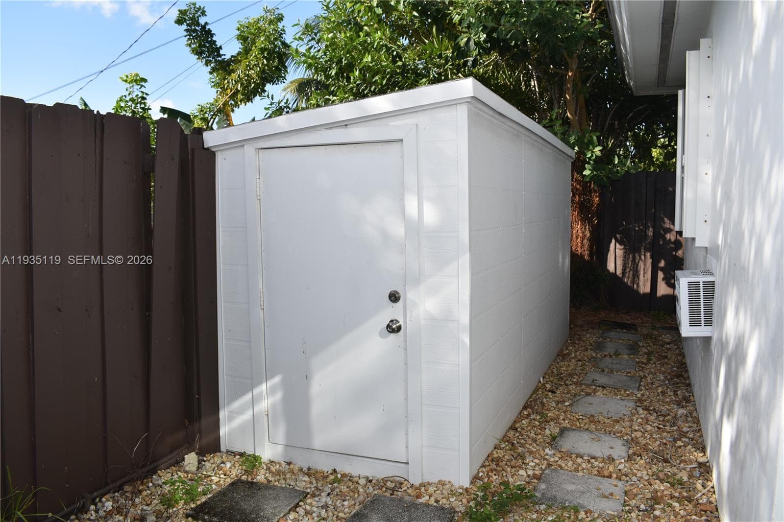 2nd storage unit