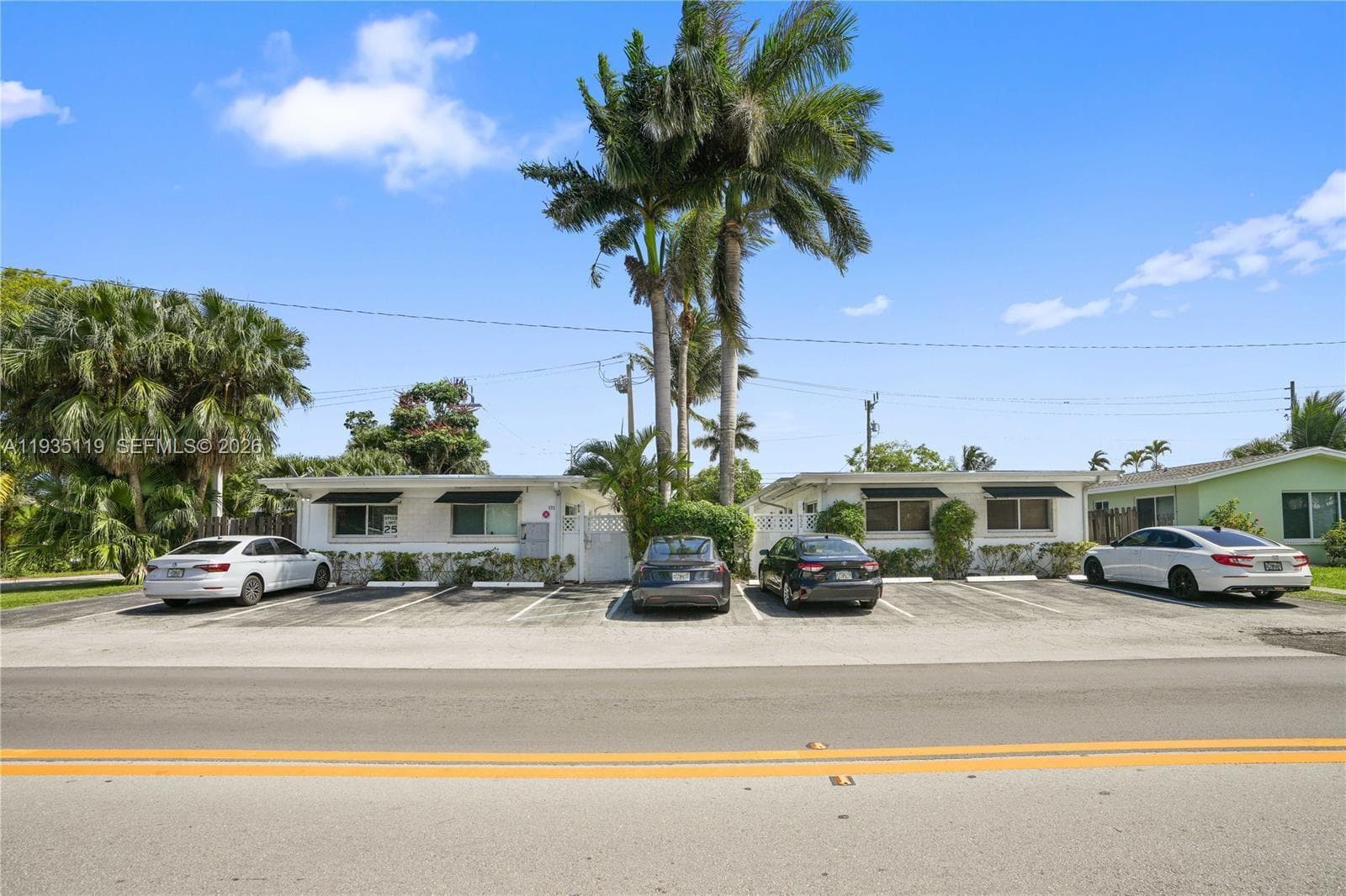 932 MOFFETT CONDO · #5 in Hallandale Beach - Photo 15