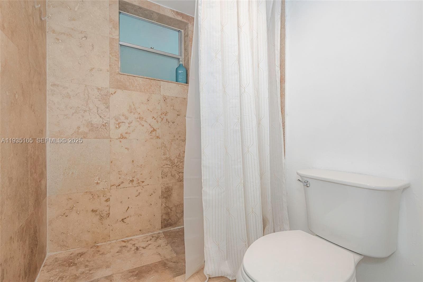 GOLDEN VIEW CONDO · #302 in Hallandale Beach - Photo 27
