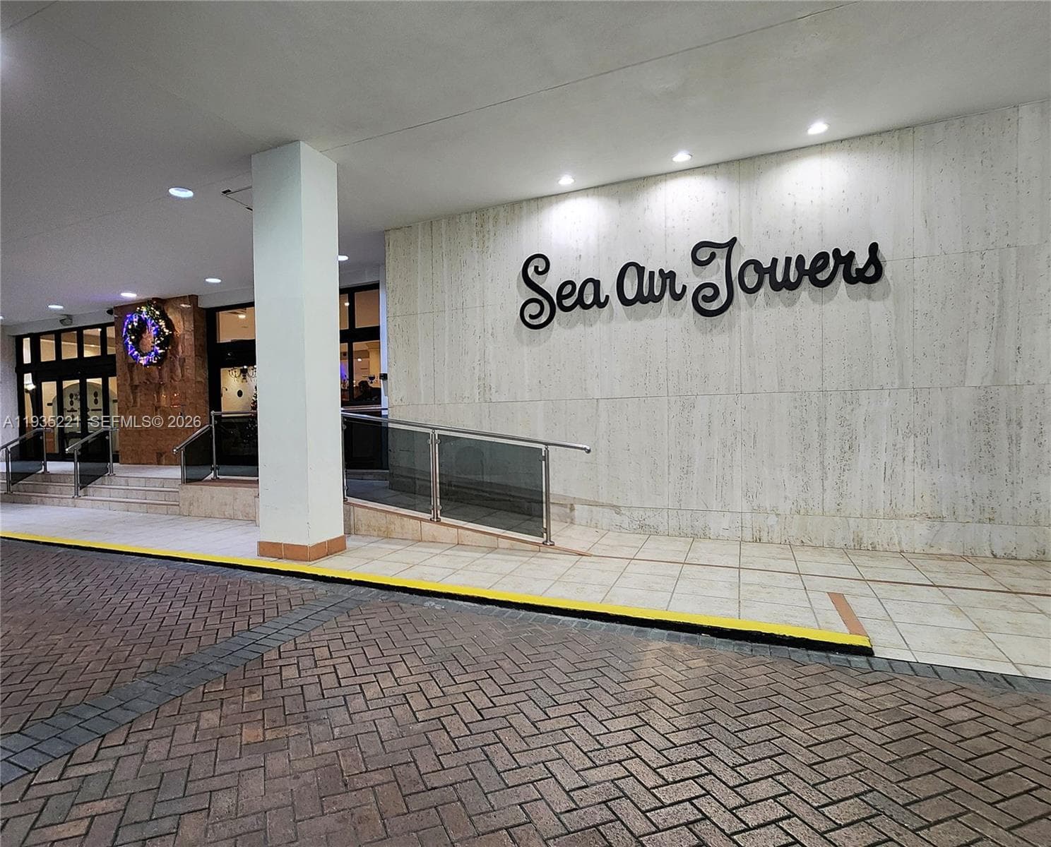 Sea Air Towers · #425 in Hollywood - Photo 31