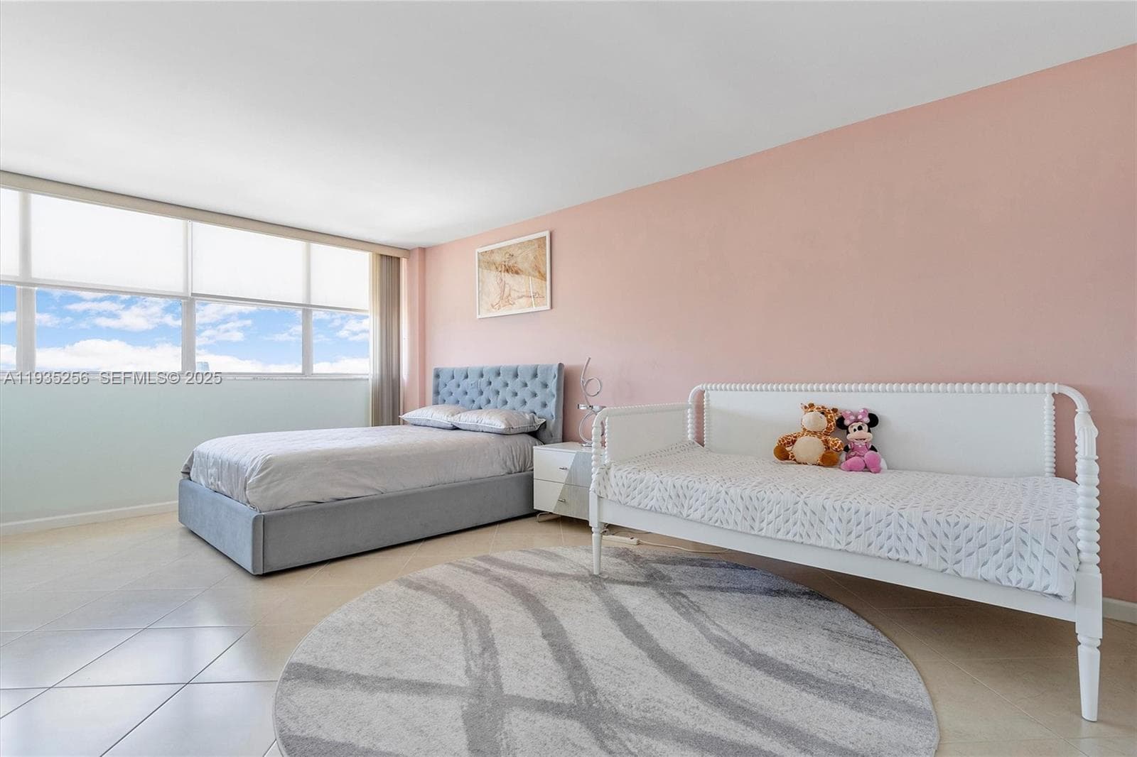 Lake point Tower · #1201 in Hallandale Beach - Photo 24