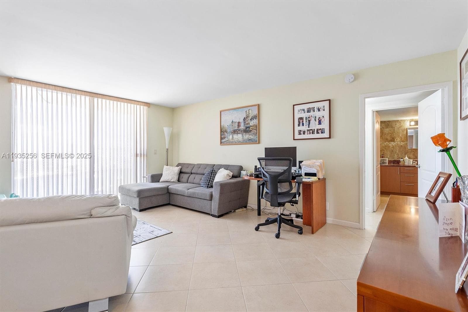 Lake point Tower · #1201 in Hallandale Beach - Photo 15