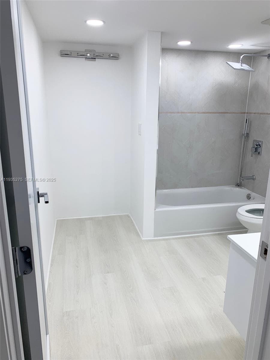 NA · #1818 in Sunny Isles Beach - Photo 23