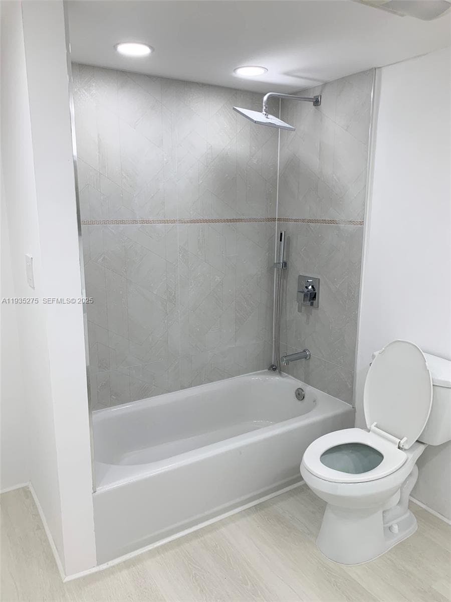 NA · #1818 in Sunny Isles Beach - Photo 22