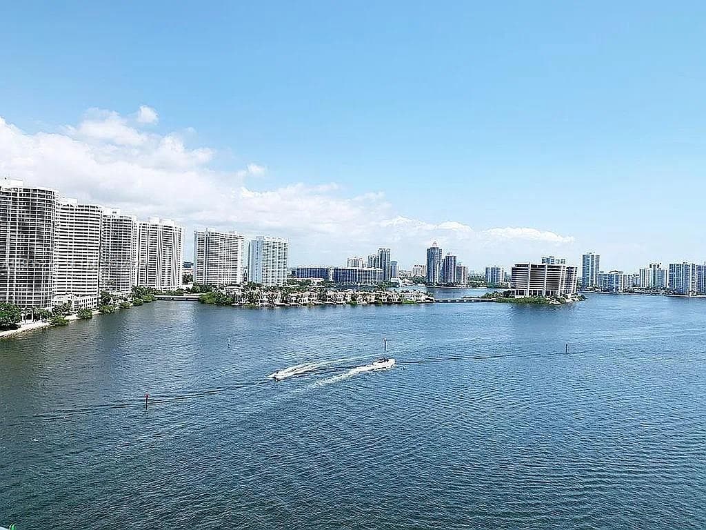 NA · #1818 in Sunny Isles Beach - Photo 1