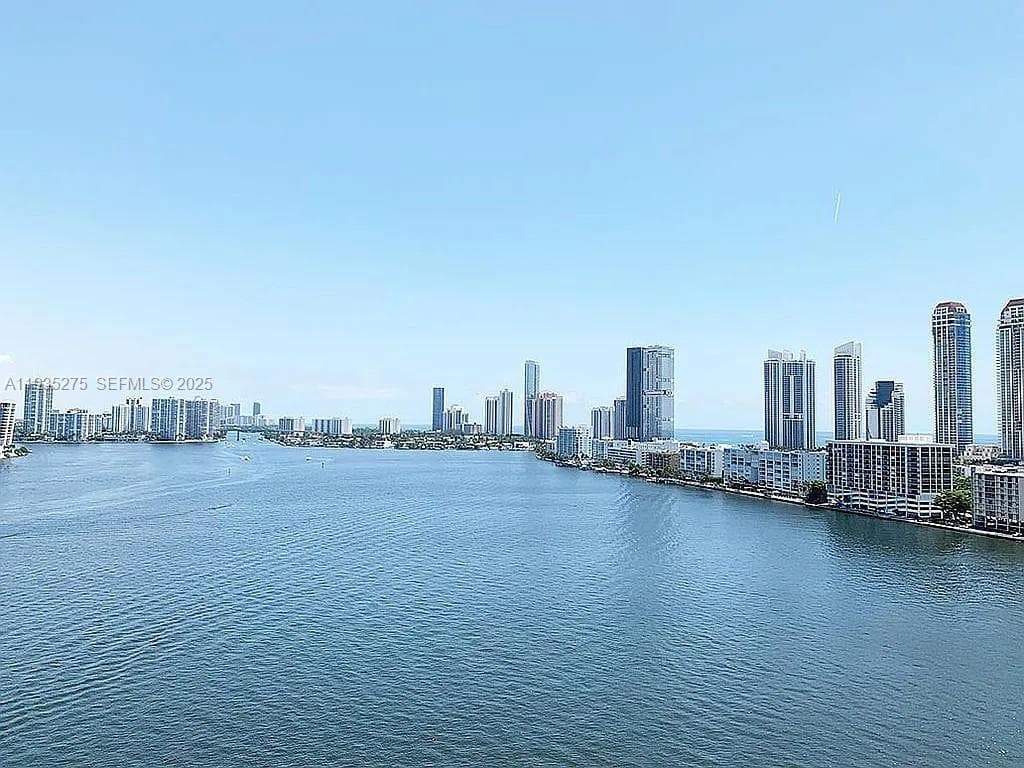 NA · #1818 in Sunny Isles Beach - Photo 28