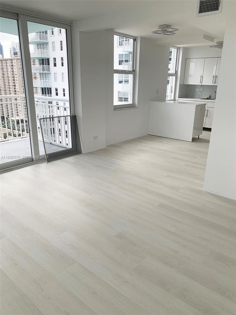 NA · #1818 in Sunny Isles Beach - Photo 14