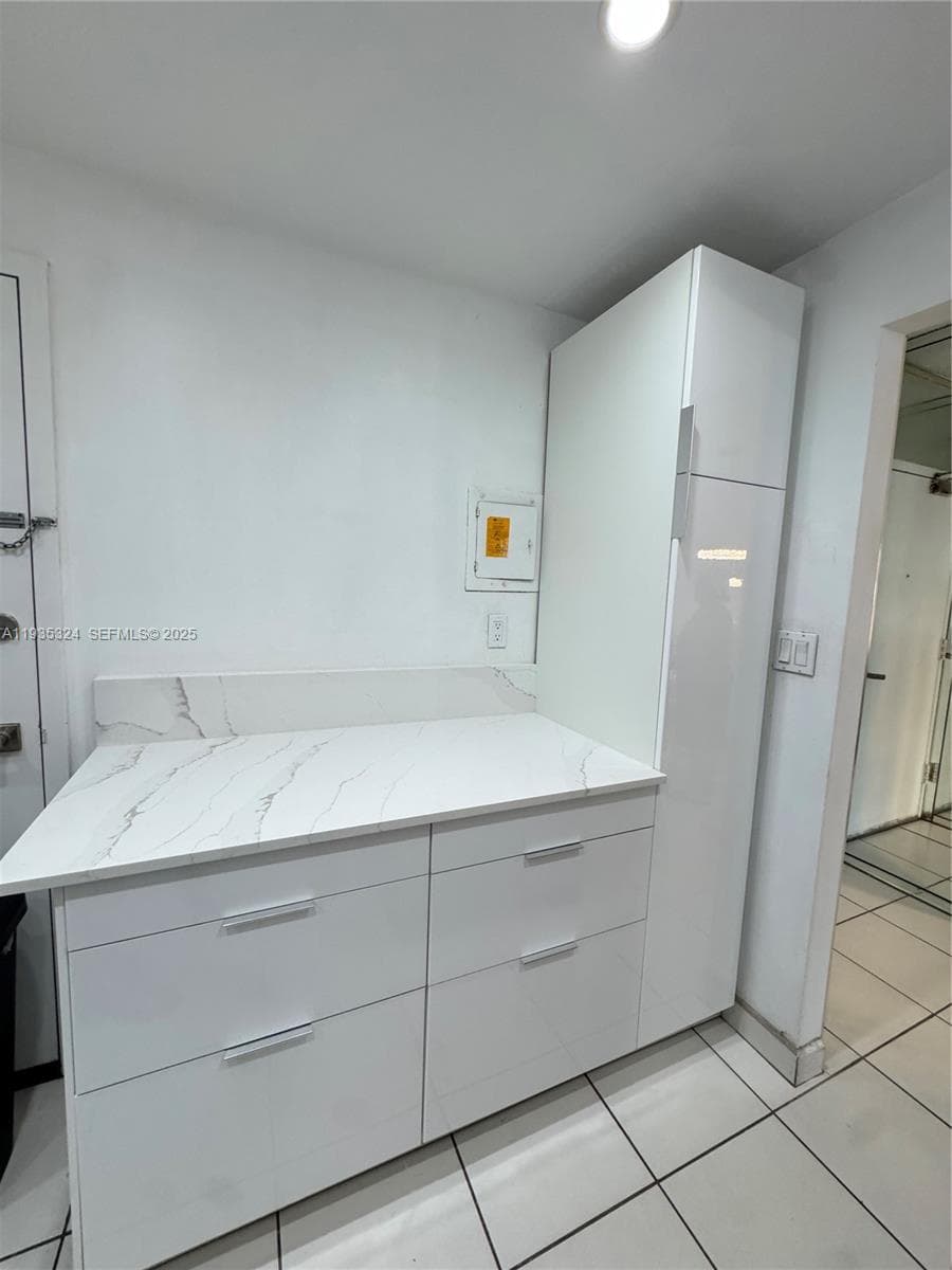 Arlen House · #509 in Sunny Isles Beach - Photo 9