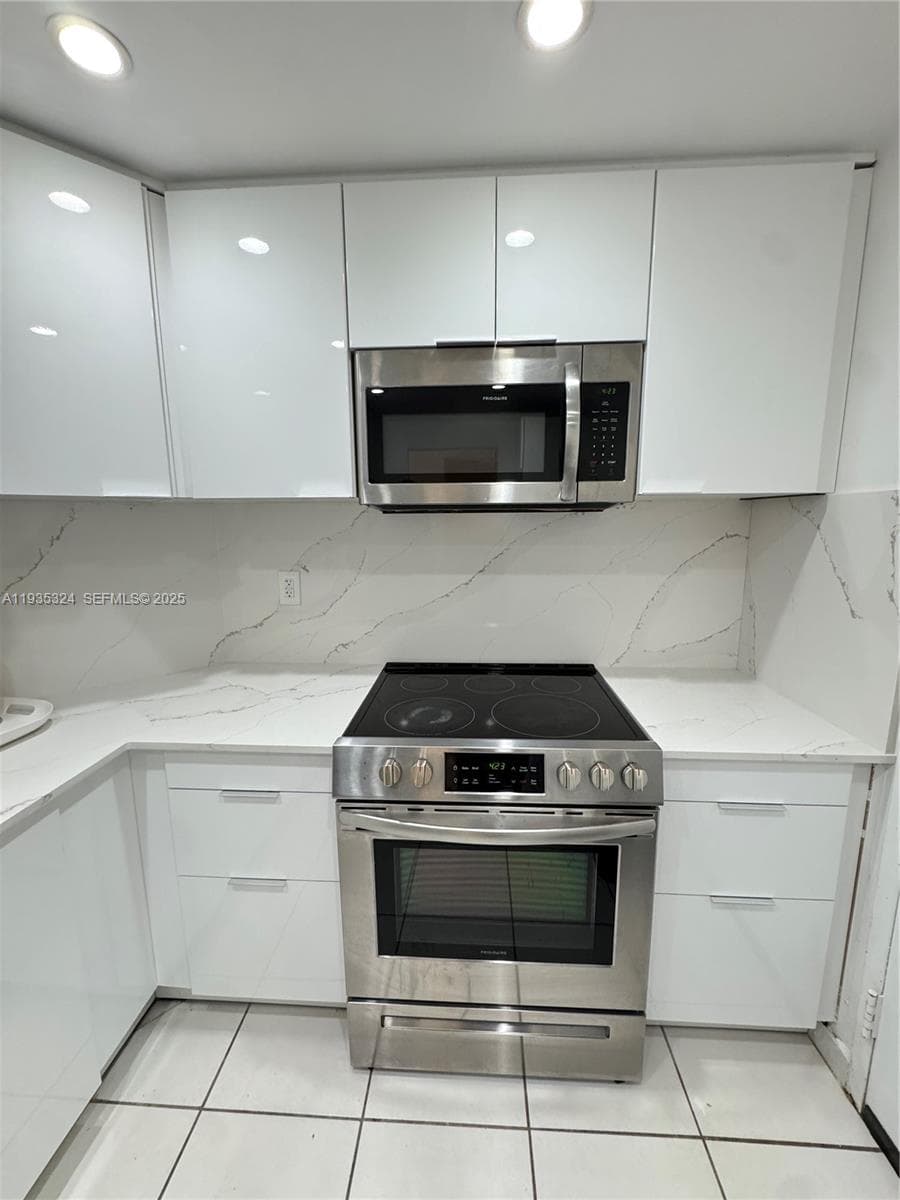 Arlen House · #509 in Sunny Isles Beach - Photo 10