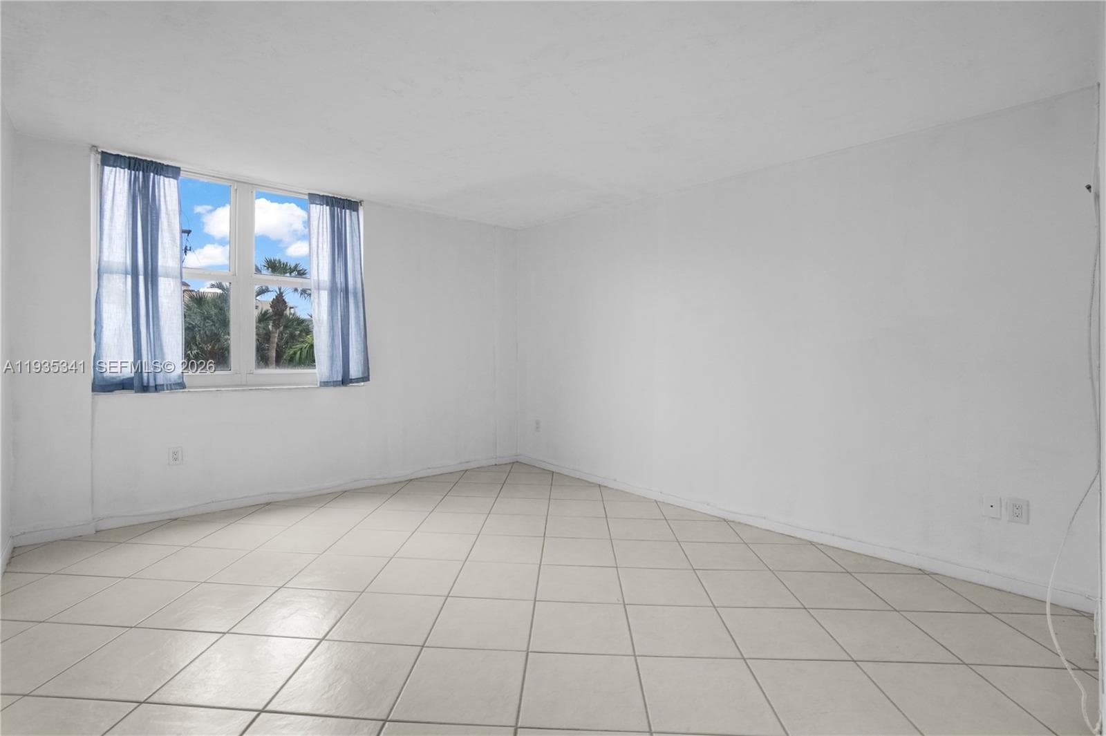 ISLAND POINTE · #2L in Bay Harbor Islands - Photo 12