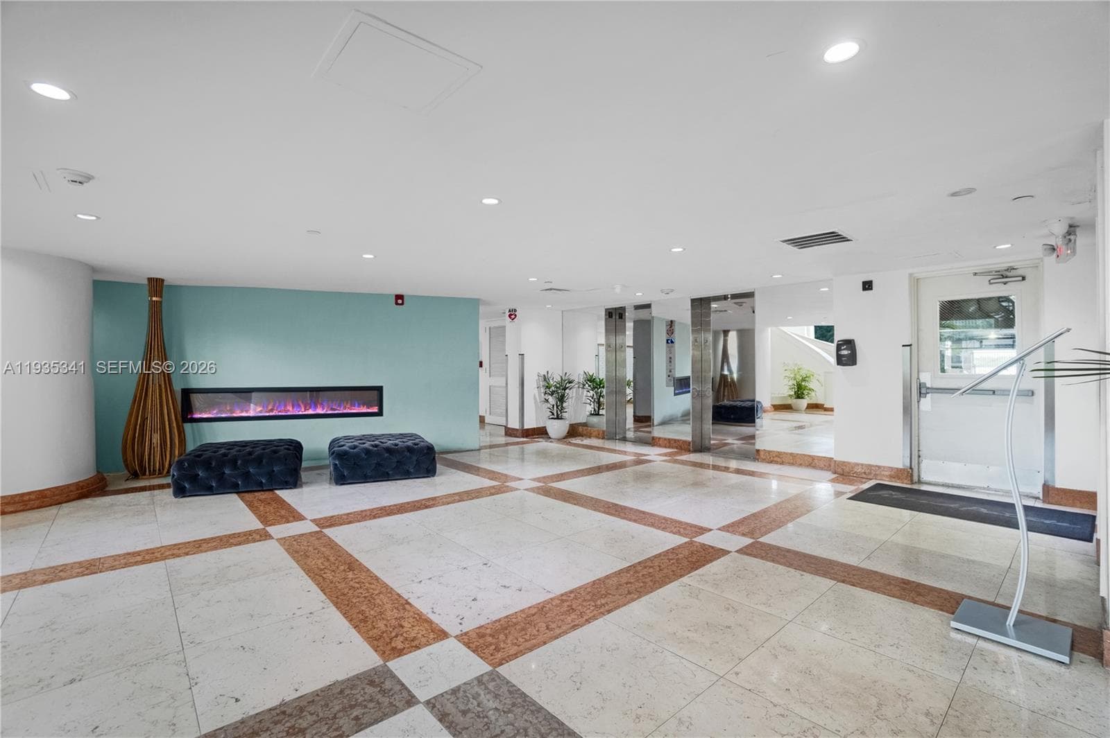 ISLAND POINTE · #2L in Bay Harbor Islands - Photo 32