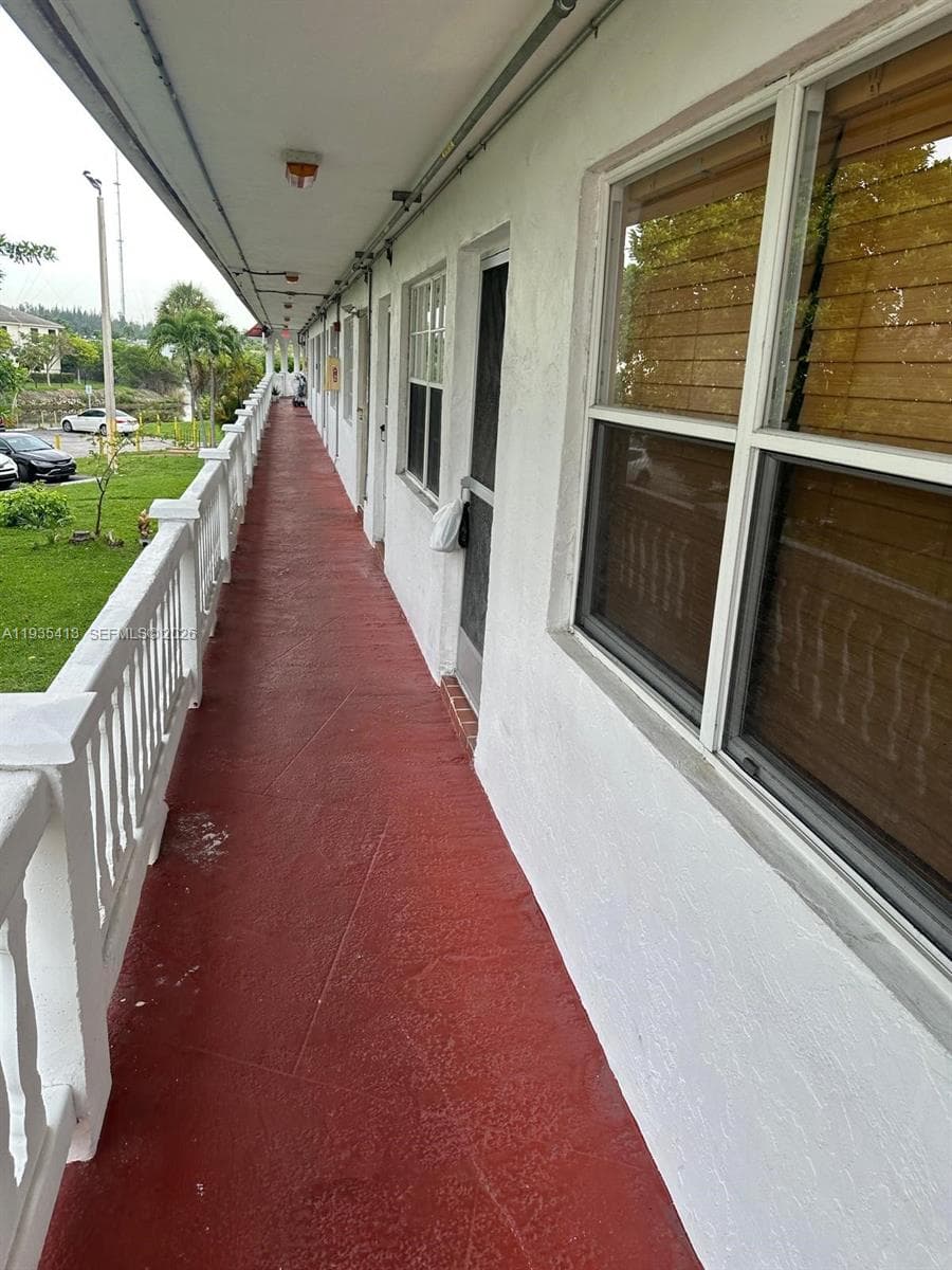 ROMONT SOUTH CONDO · #Q27 in Miami Gardens - Photo 3