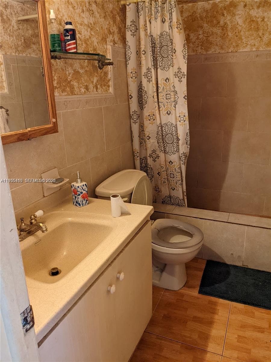 ROMONT SOUTH CONDO · #Q27 in Miami Gardens - Photo 9