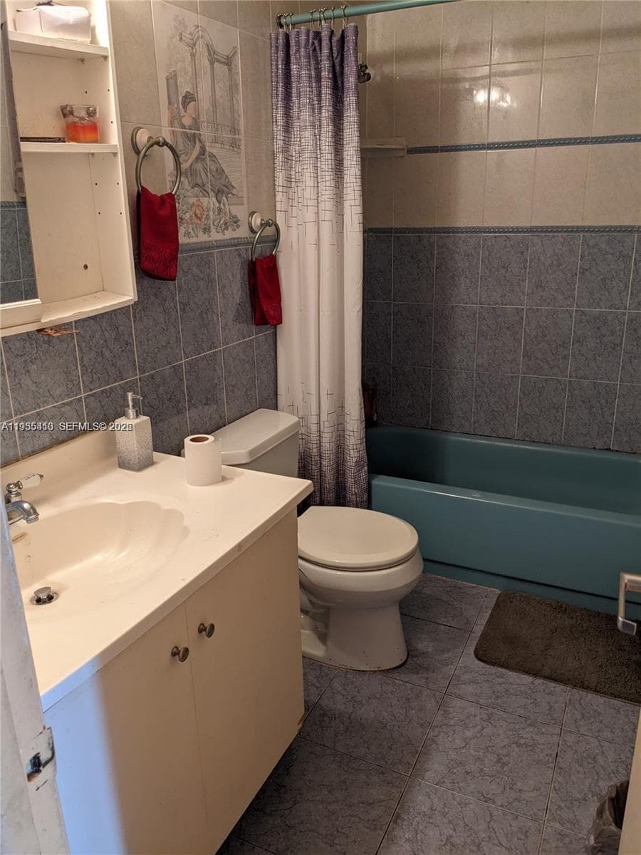 ROMONT SOUTH CONDO · #Q27 in Miami Gardens - Photo 10