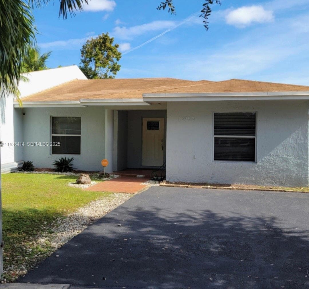 18953 SW 113th Ct photo 1