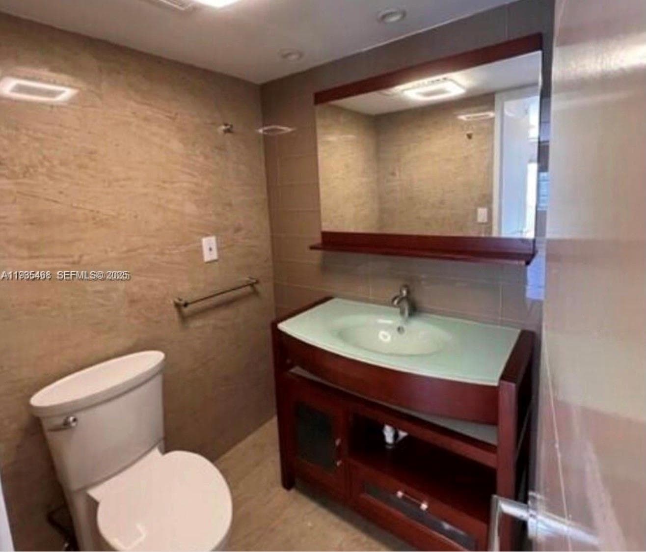 COMMODORE PLAZA CONDO · #514 in Aventura - Photo 23