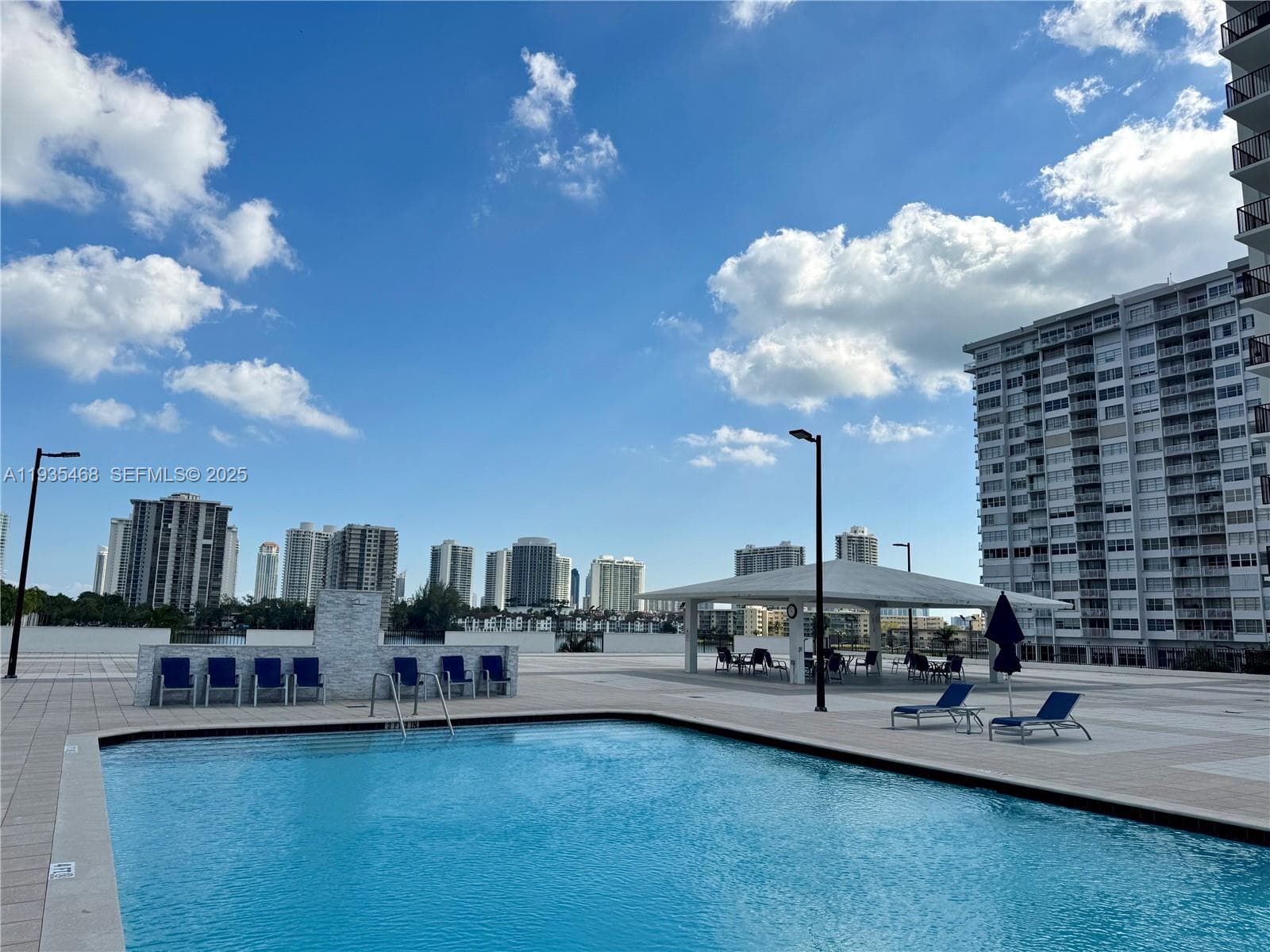 COMMODORE PLAZA CONDO · #514 in Aventura - Photo 8