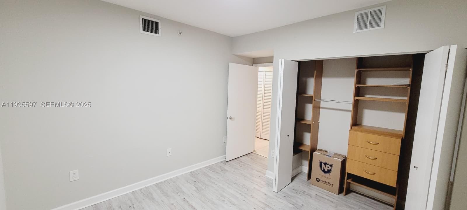 BAHIA BISCAYNE CONDO · #202 in Miami - Photo 28