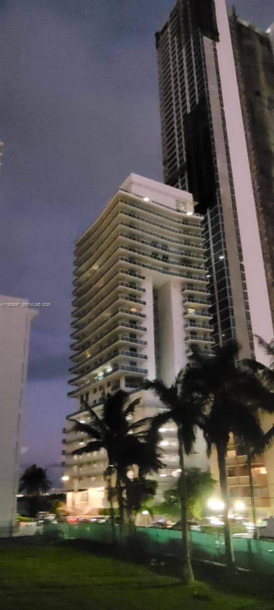 BAHIA BISCAYNE CONDO · #202 in Miami - Photo 49