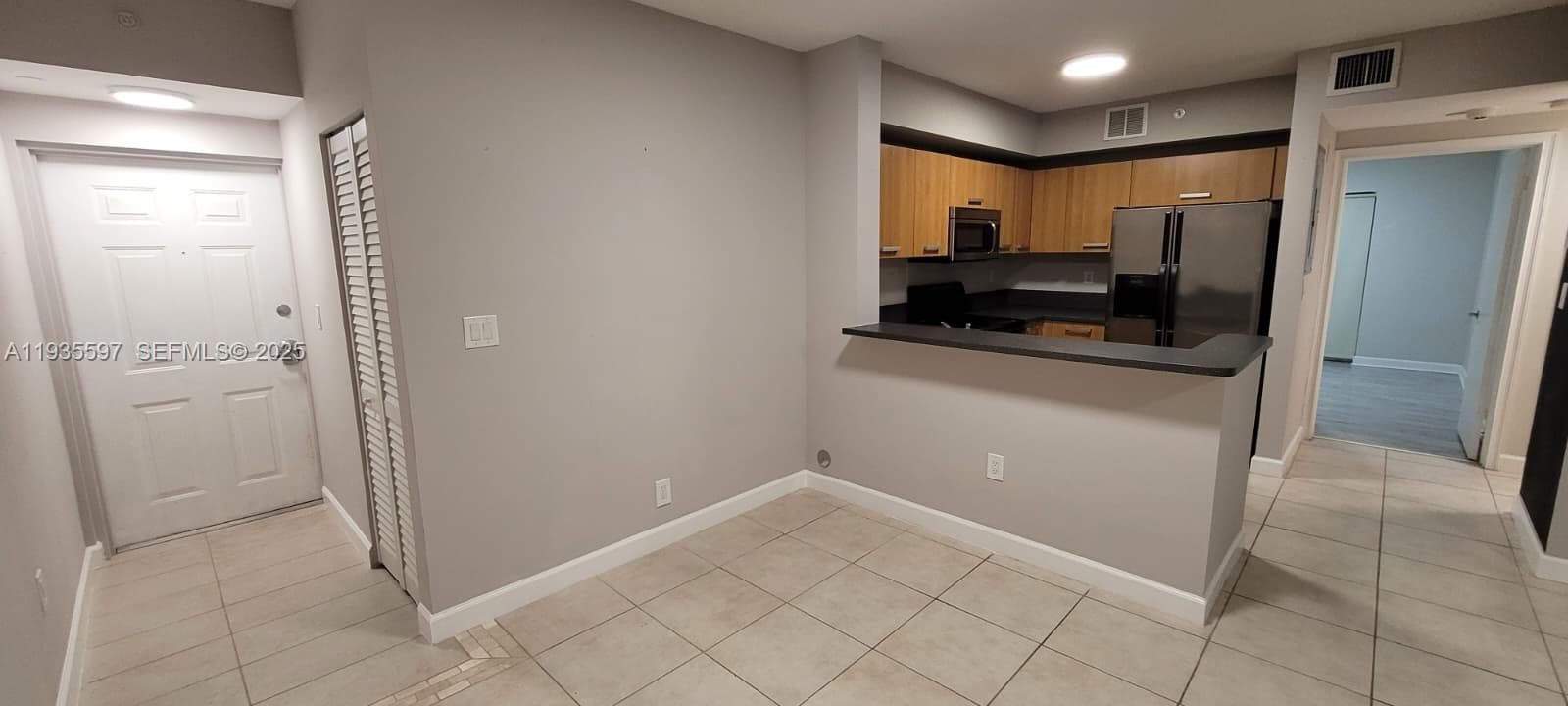 BAHIA BISCAYNE CONDO · #202 in Miami - Photo 8