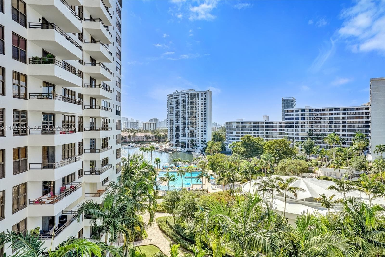 OLYMPUS CONDO PHASE · #917 in Hallandale Beach - Photo 32