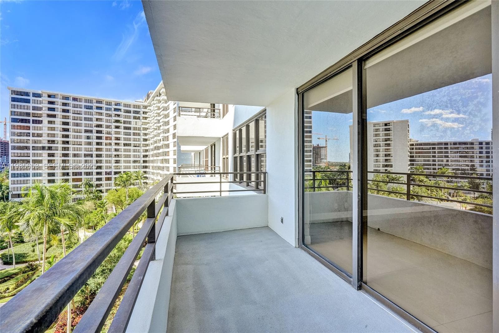 OLYMPUS CONDO PHASE · #917 in Hallandale Beach - Photo 30