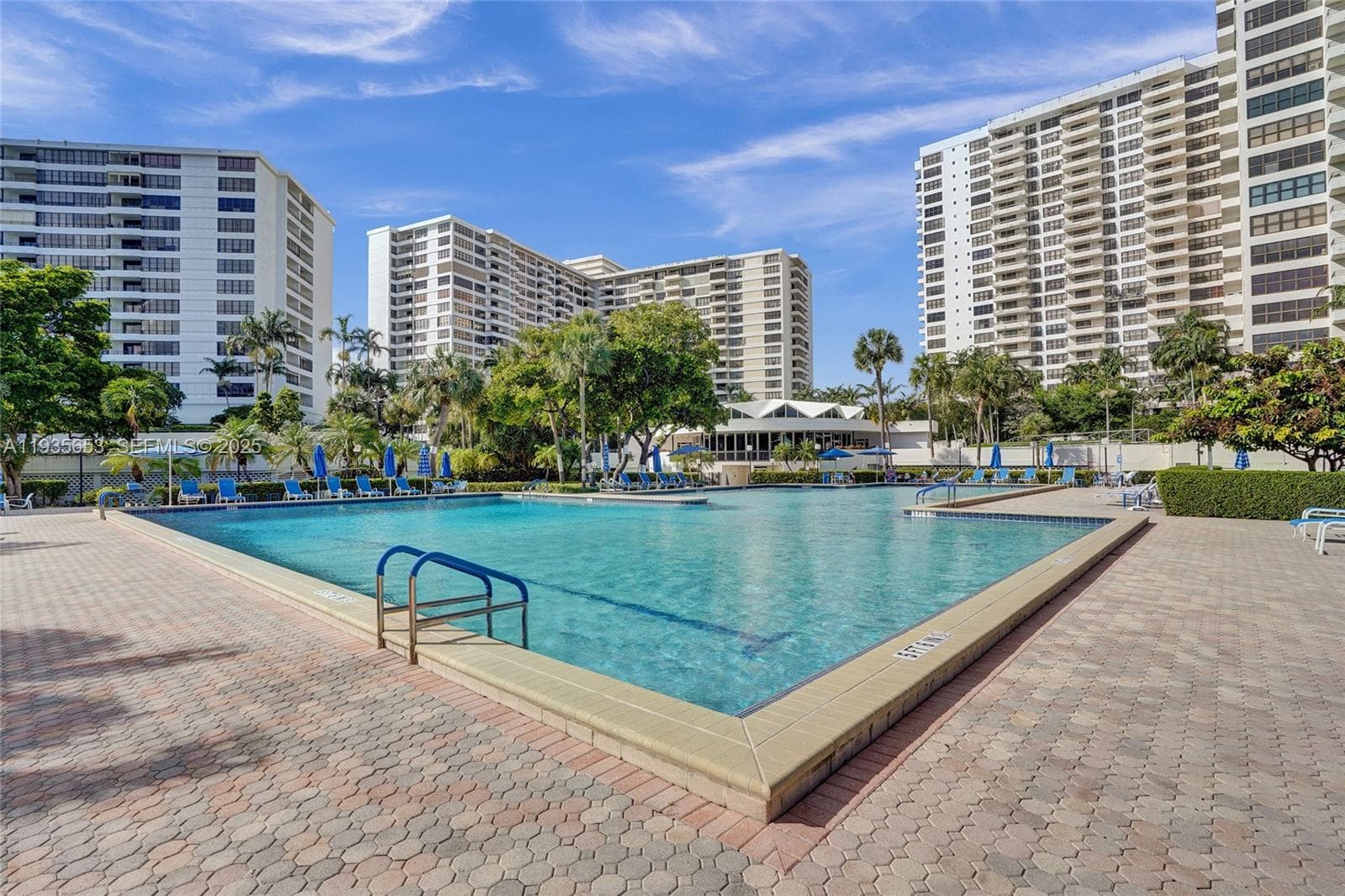 OLYMPUS CONDO PHASE · #917 in Hallandale Beach - Photo 34