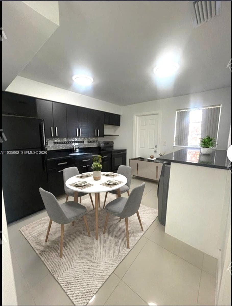 512 Sw 7th St · #1-4 in Hallandale Beach - Photo 5