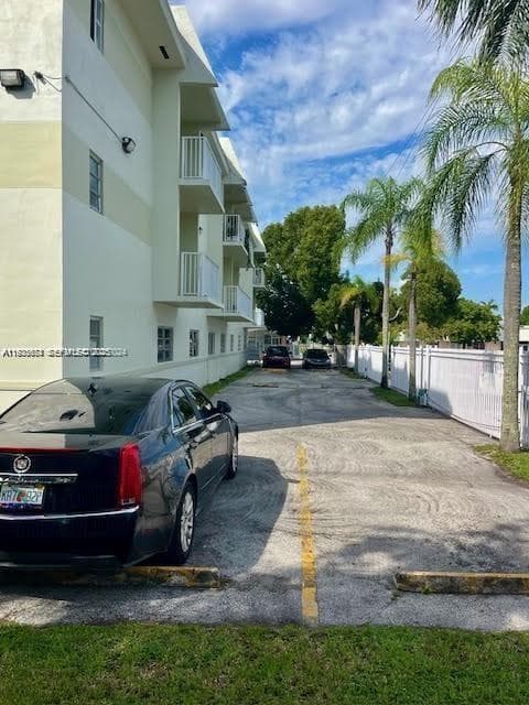 MARBELLA CONDO · #102 in North Miami - Photo 11