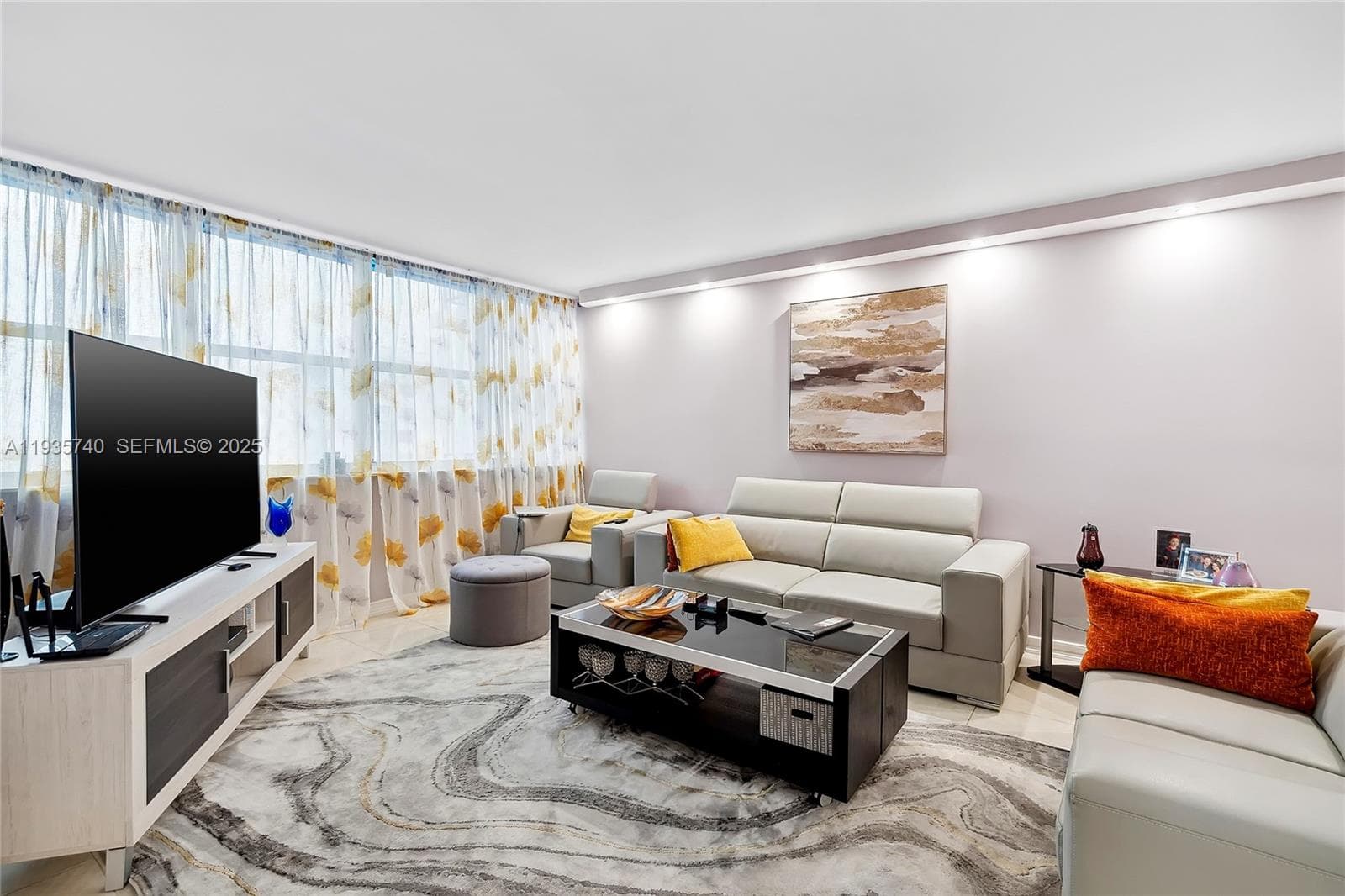 TRAFALGAR TOWERS CONDO · #802 in Hollywood - Photo 10