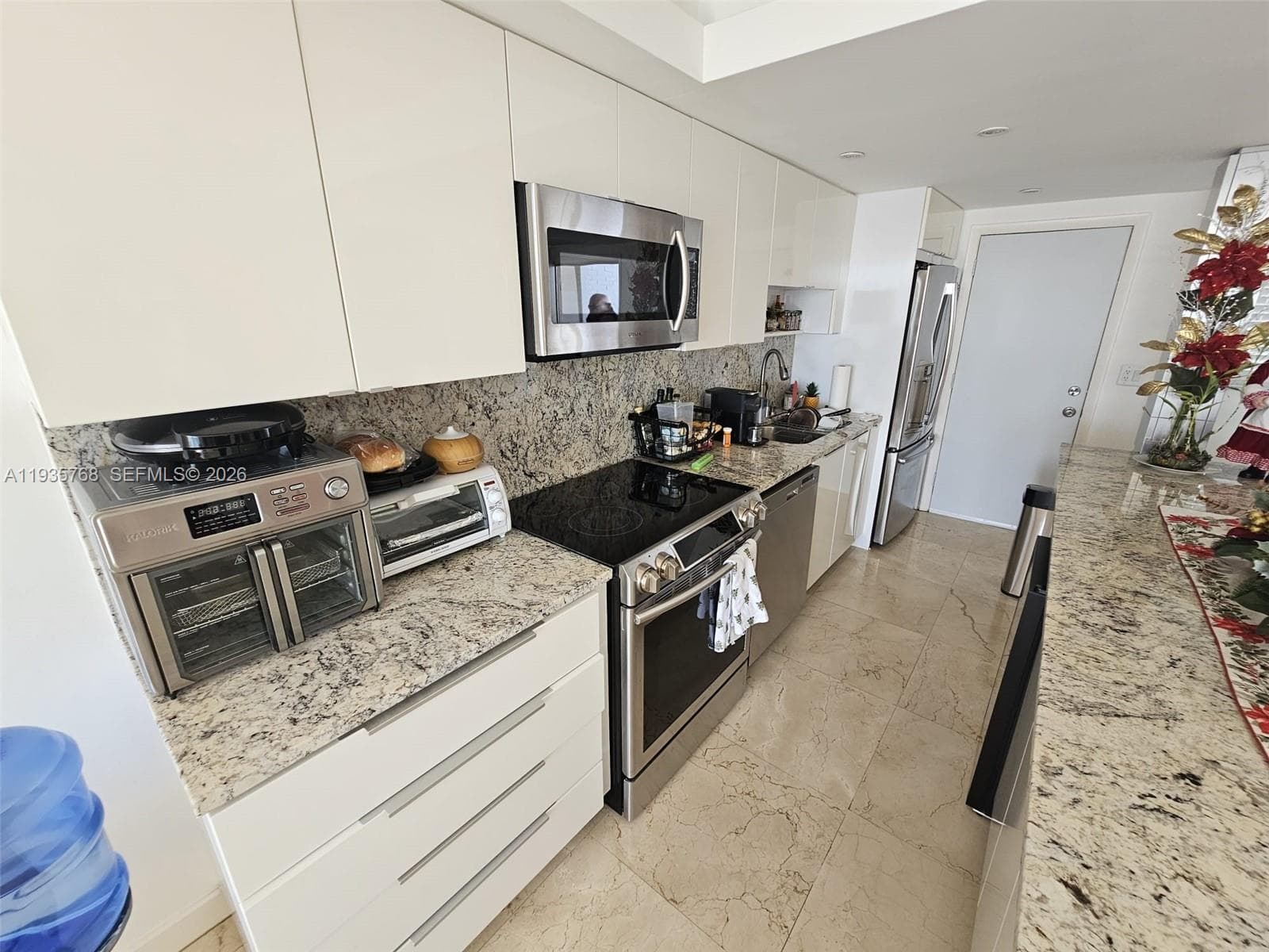 POINT EAST SEC 4 CONDO · #P402 in Aventura - Photo 6