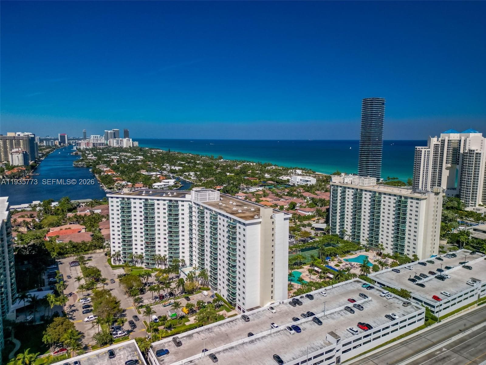 OCEANVIEW BUILDING B · #826 in Sunny Isles Beach - Photo 27